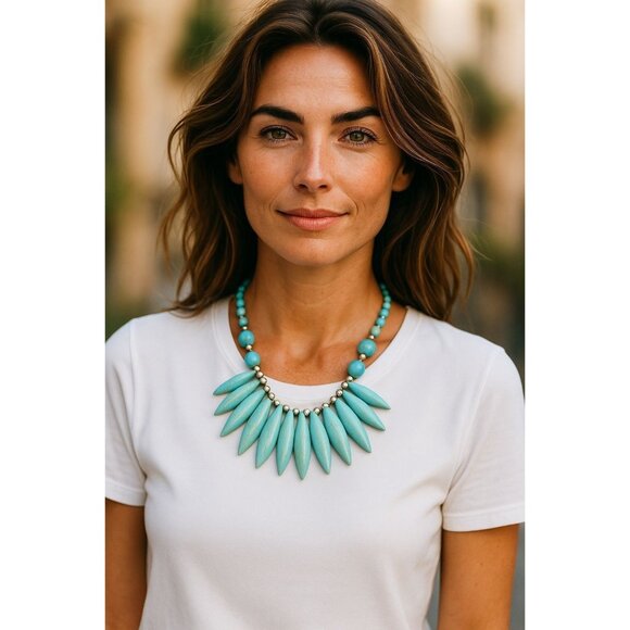 Turquoise Howlite Fan Necklace Southwestern Silvertone Handpainted Matrix 10" - Picture 2 of 3